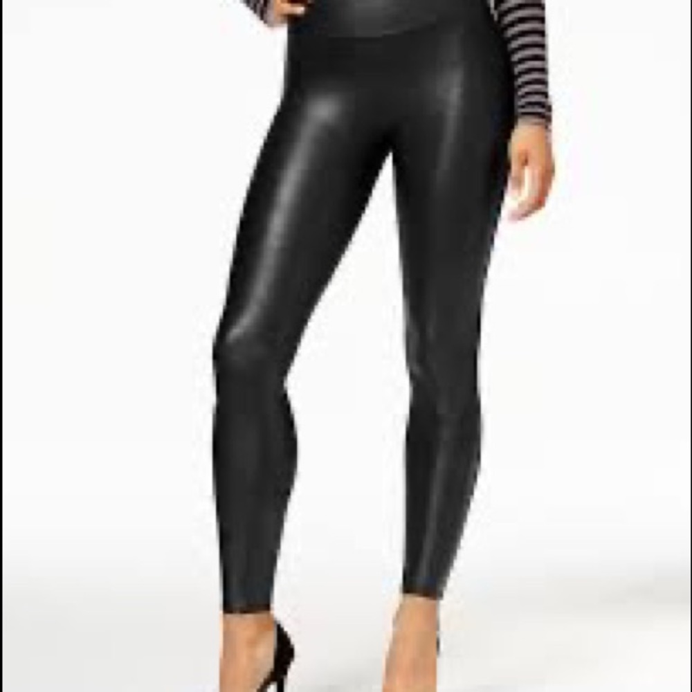 Like NEW Spanx Faux Leather Leggings